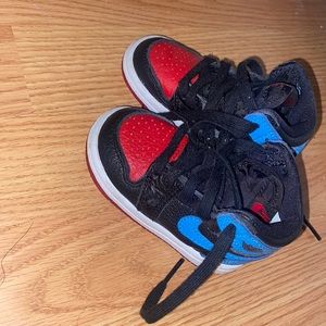 Blue and red 1s